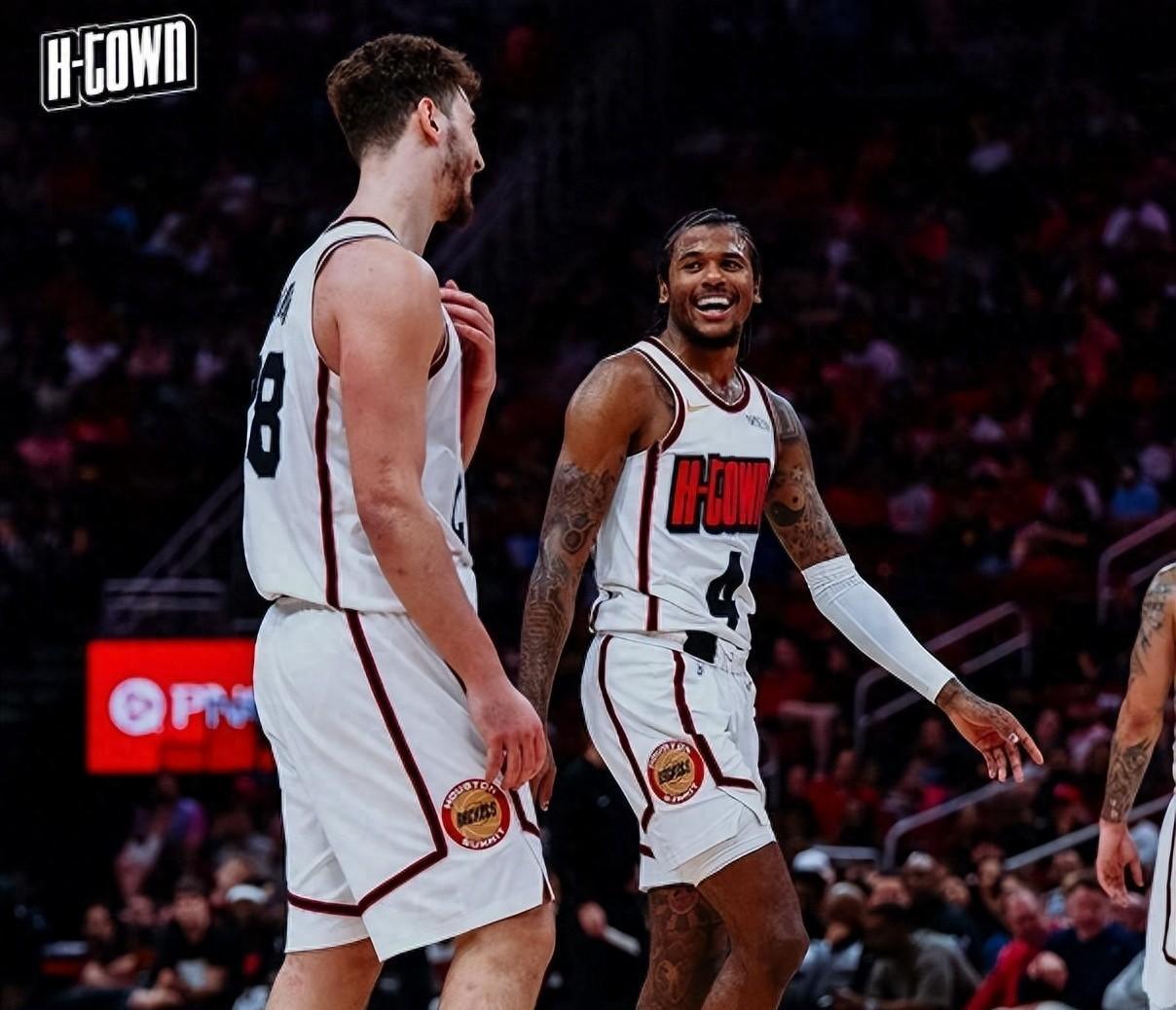 爱游戏登录-76人核心球员伤退，球队未来走势成疑，市场以上操作.